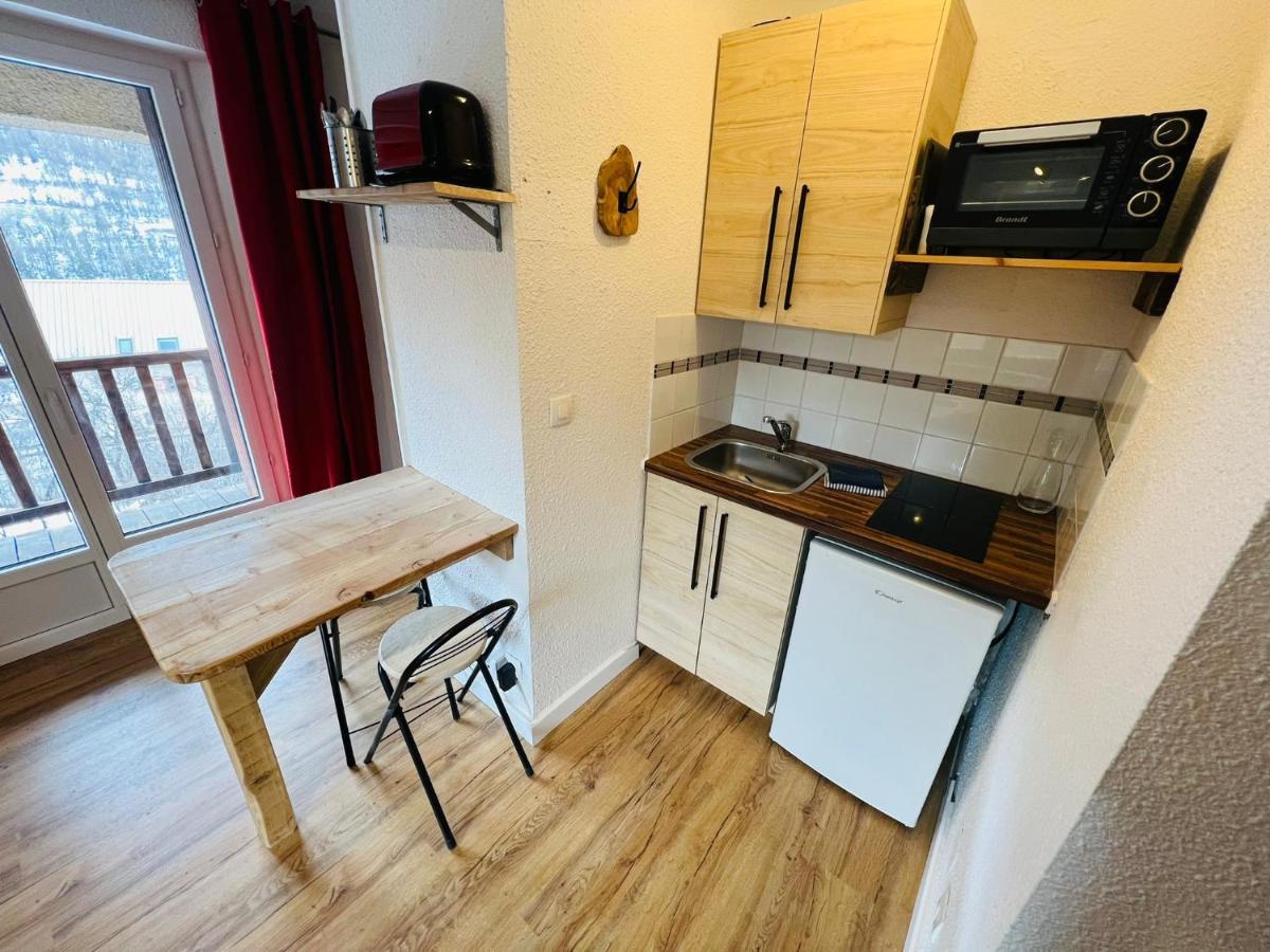 Studio Montagne - Plein Soleil Et Terrasse Briancon  Ngoại thất bức ảnh